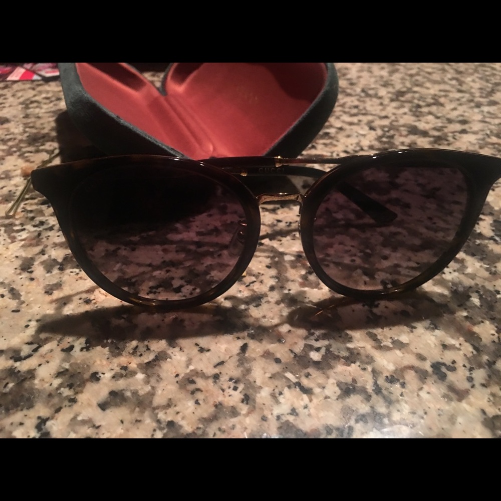 Gucci shades